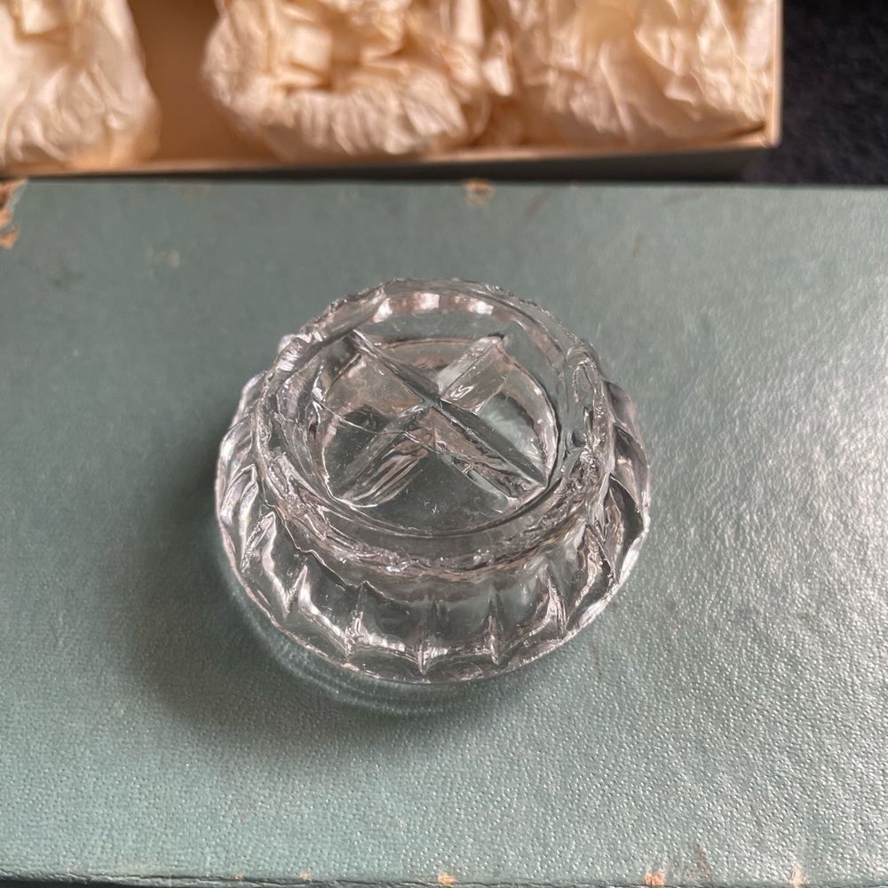 Vintage Set of 6 Vintage Crystal Glass Salt Cellars Japan NIB.